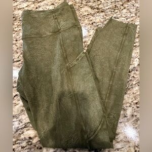 Lululemon leggings